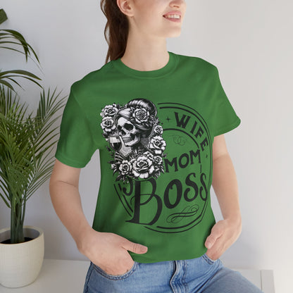 Wife Boss Mom T-Shirt, Mom, Funny, Mama T-Shirt