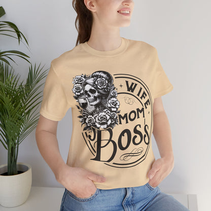 Wife Boss Mom T-Shirt, Mom, Funny, Mama T-Shirt